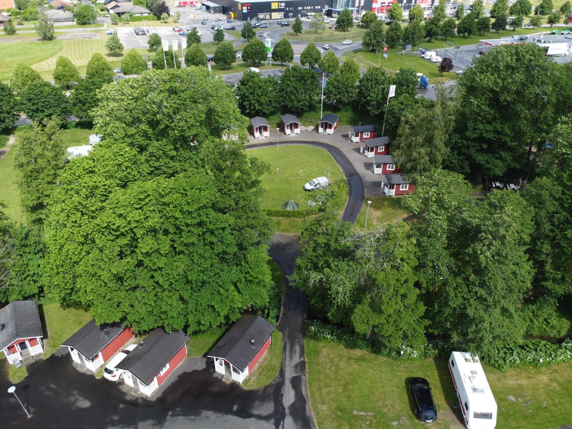 Skara Stads-Camping & Stugby Exteriér fotografie